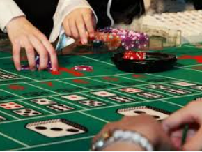 PG免费版模拟器最新版